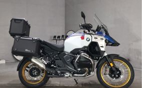 BMW R1300GS Adventure 2026 0M31
