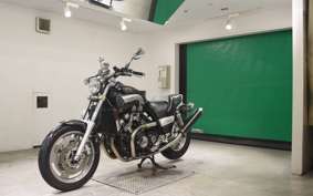 YAMAHA VMAX 1996