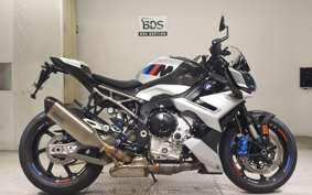 BMW M1000R 2026