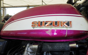 SUZUKI GT750 GT750