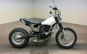 YAMAHA TW225 DG09J