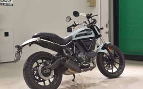 DUCATI SCRAMBLER SIXTY2 2016