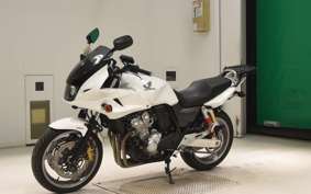 HONDA CB400 SUPER BOLDOR VTEC A 2010 NC42