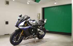 YAMAHA YZF-R1 M 2017