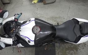 YAMAHA YZF-R1 2016