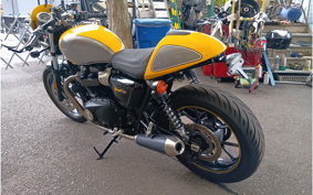 TRIUMPH STREET CUP 2017 DAD77G