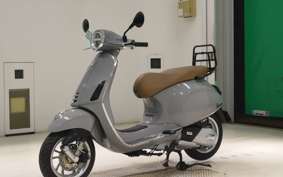VESPA PRIMAVERA 125