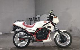 HONDA VT250F MC08