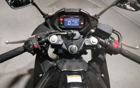 SUZUKI GSX250 R DN11A