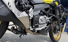SUZUKI DL650 ( V-Strom 650 ) 2023 C733M