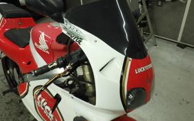 HONDA RVF400 1997 NC35