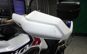 HONDA CRF1000L AFRICA TWIN DCT 2020 SD04