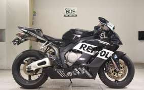 HONDA CBR1000RR 2005