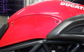 DUCATI DIAVEL DARK 2014