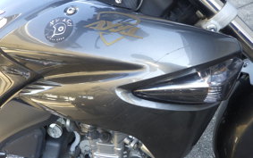 SUZUKI GSR250