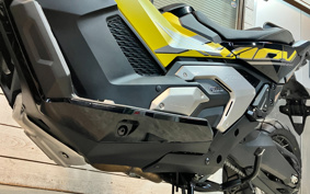 HONDA X-ADV 750 2026 RH21