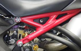 TRIUMPH SPEED TRIPLE R 2016