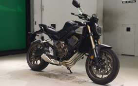 HONDA CB650R E-Clutch 2026 RH17