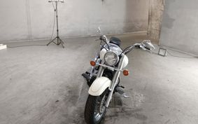 YAMAHA DRAGSTAR 1100 CLASSIC 2001 VP13J