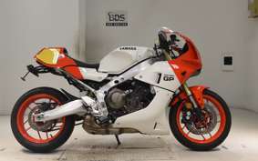 YAMAHA XSR900 GP 2024 RN96J