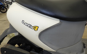 SUZUKI LET's 4 Basket CA43A