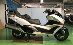 HONDA SILVERWING400GT 2012 NF03