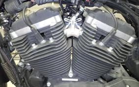 HARLEY XL883N 2013