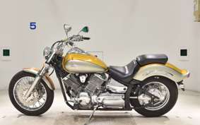 YAMAHA DRAGSTAR 1100 1999 VP10J