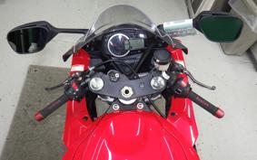 SUZUKI GSX-R600 2019
