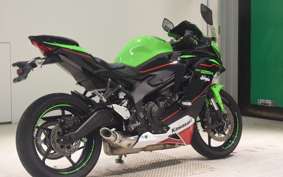 KAWASAKI ZX-25R 1982 ZX250E
