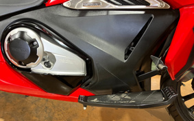 HONDA NM4 VULTUS -02 2016 RC82