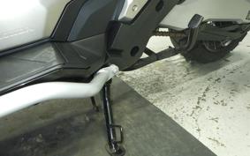 HONDA X-ADV 750 2025 RH21