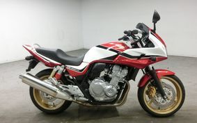 HONDA CB400SF VTEC REVO 2009 NC42