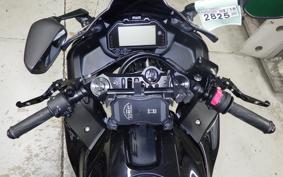 YAMAHA YZF R-3 2021 RH13J