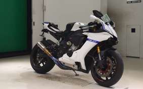 YAMAHA YZF-R1 2016