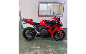 HONDA CBR1000RR 2007 SC57