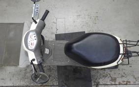 SUZUKI LET's 4 Basket CA43A