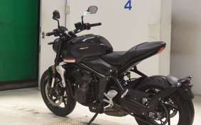 TRIUMPH TRIDENT 660 2021