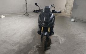 HONDA X-ADV 750 2023 RH10
