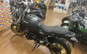 KAWASAKI Z900RS SE 2025 ZR900K