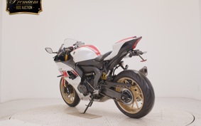 YAMAHA YZF-R7 2022 RM39J