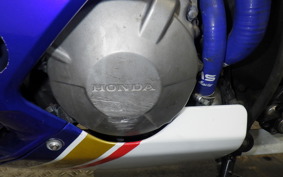 HONDA CBR600RR 2003 PC37