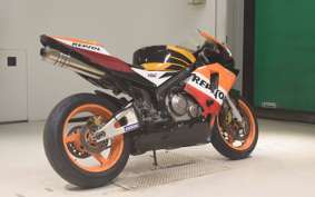 HONDA CBR600RR