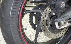 TRIUMPH DAYTONA 675 R 2016