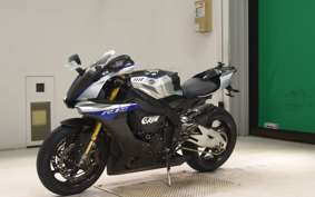 YAMAHA YZF-R1 M 2019