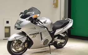 HONDA CBR1100XX 2002 SC35