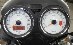 TRIUMPH THRUXTON 900 2011