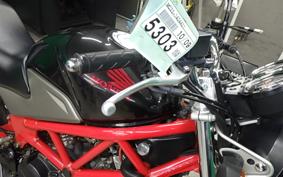 HONDA VTR 250 Gen. 2 MC33