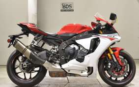 YAMAHA YZF-R1 2016