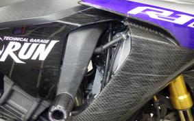 YAMAHA YZF-R1 M 2019